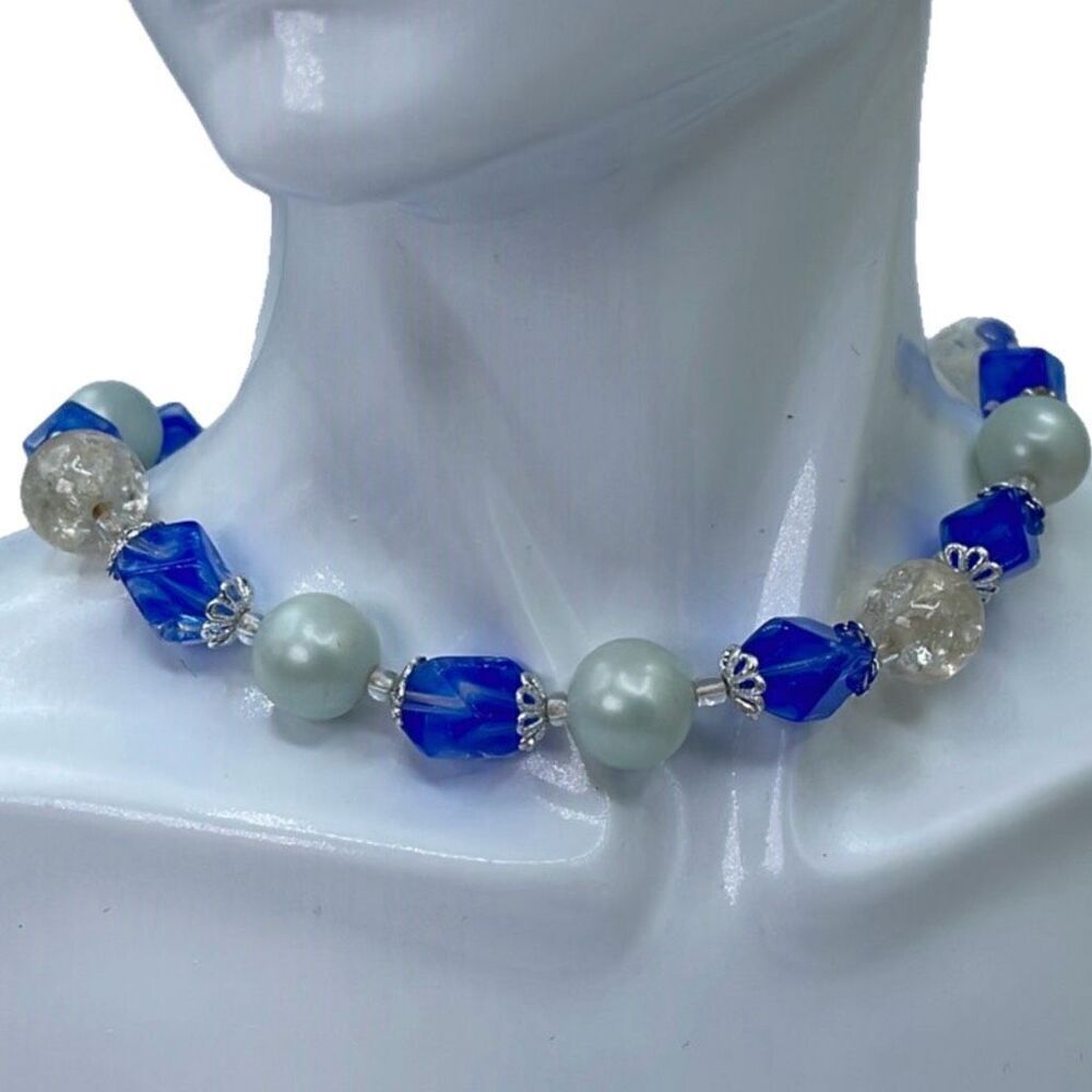 Vintage choker faux glass pearls and blue and cages clear beads.